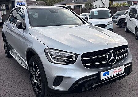 Mercedes-Benz GLC 300 de 4Matic # Exclusive # 17 K Zubehör