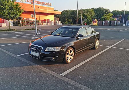 Audi A6 2.4 S-LINE