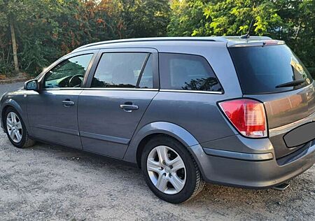 Opel Astra 2.0 Turbo Caravan Elegance