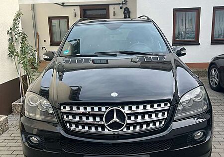 Mercedes-Benz ML 280 CDI 4Matic 7G-TRONIC DPF Edition 10