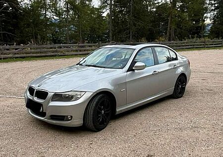 BMW 320d 320 DPF Aut.