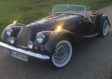 Morgan Plus 8