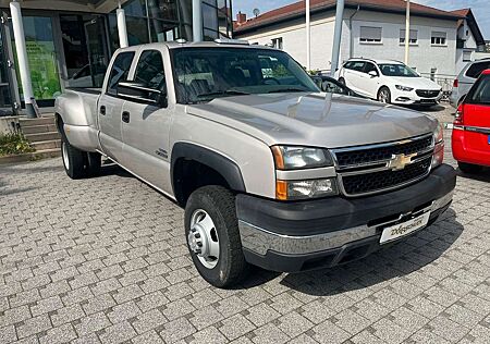 Chevrolet Silverado 3500 HD 6.6 Liter. Automatik. AHK