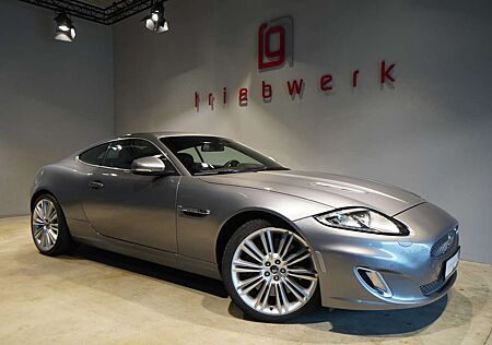 Jaguar XKR 5.0 V8 Kompressor Coupe*Bowers&Wilkins*20"Alu*