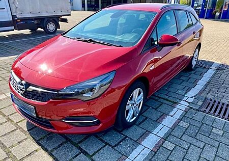 Opel Astra 1.2 Turbo Start/Stop Sports Tourer Design