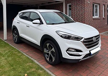 Hyundai Tucson Diesel blue 1.7 CRDi 2WD DCT Premium