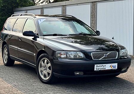 Volvo V70 2.4 Comfort.Leder.AHK.