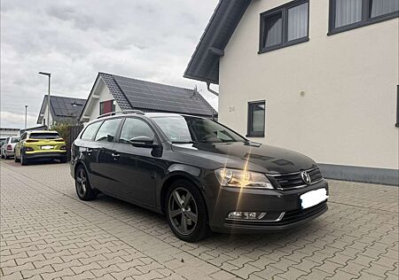 VW Passat Variant gebraucht kaufen VW Passat Variant Volkswagen 1.6 TDI BlueMotion Business Edition | TÜV Neu!