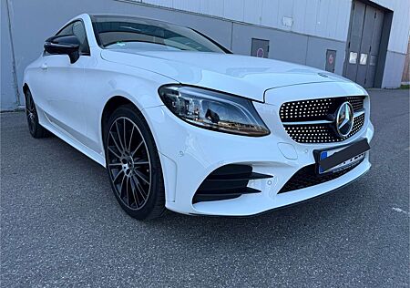 Mercedes-Benz C 300 Coupe 9G-TRONIC AMG Line