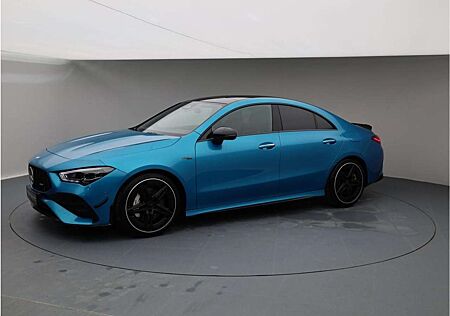 Mercedes-Benz CLA 35 AMG 4M Night Aero Pano Stdhzg Perfo-Sitze