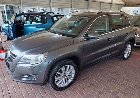 VW Tiguan Volkswagen Team Steuerkette neu Navigation PDC AHK