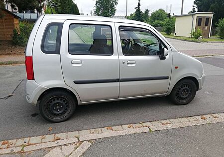 Opel Agila 1.0 12 V