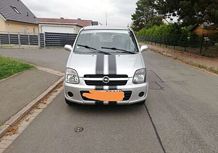 Opel Agila 1.0 12 V