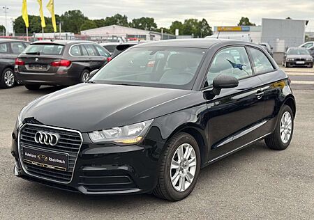 Audi A1 attraction Scheckheft Gepflegt TÜV NEU