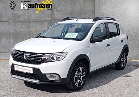 Dacia Sandero II Stepway Celebration 0.9 TCe 90 eco AHK Navi Led