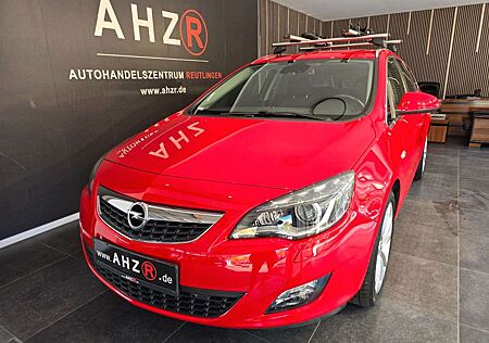 Opel Astra J Sports Tourer Sport*TEMPOMAT*LED*SHZ*