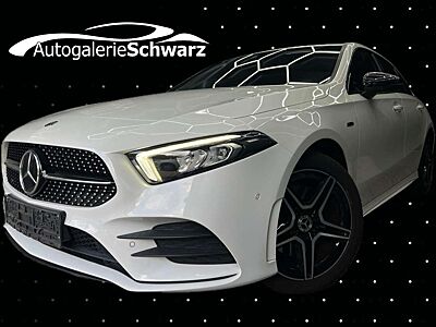 Mercedes-Benz A 250 e 8G AMG NIGHT LED DIST+TOTW NAV+SOUND AMBT
