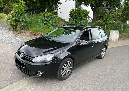 VW Golf Variant Volkswagen 1.6 TDI DPF DSG Trendline