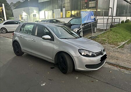 VW Golf Volkswagen Trendline