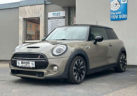 Mini Cooper SD Aut. NAVI H/K PANO LED APPLE