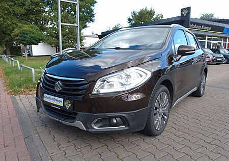 Suzuki SX4 S-Cross Comfort+ Leder Navi Pano Kamera AHK