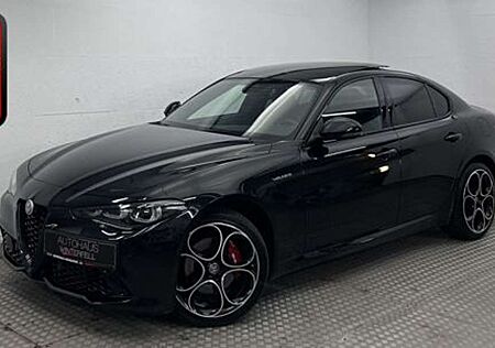 Alfa Romeo Giulia 2.0 Turbo Veloce Q4 SPECIALE+PANO+MEMO+
