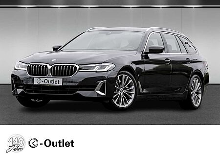 BMW 530 d Touring xDrive Luxury Line Matrix Head-up 19"...