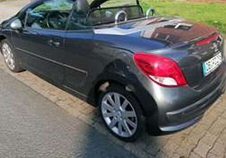 Peugeot 207 CC 120 VTi Allure