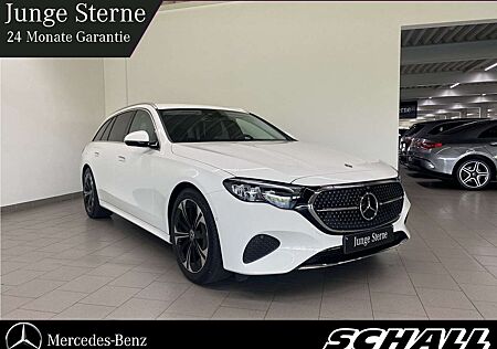 Mercedes-Benz E 300 T e AVA+DISTR+AHK+HUD+KEYLESS+KAM+19"LMR