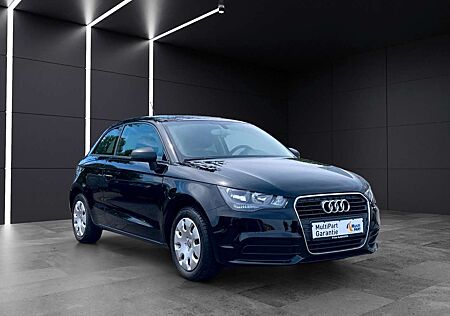 Audi A1 aus 1.Hand~Black on Black~Steuerkette Neu !
