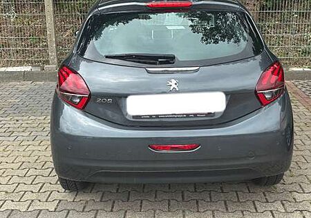 Peugeot 208 PureTech 82 Active