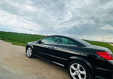 Opel Astra Twin Top 1.9 CDTI Edition