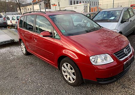 VW Touran Volkswagen Trendline