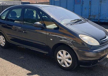 Citroën Xsara Picasso Citroen 1.8i Exclusive Top-Edition