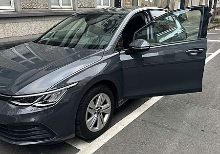 VW Golf Volkswagen 1.0 eTSI OPF DSG Life