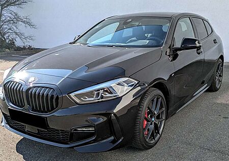 BMW 118 i M Sport Navi LED PDC LiveCPro