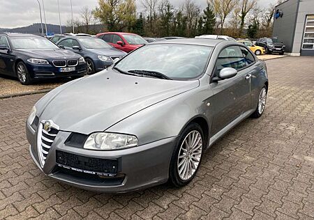 Alfa Romeo GT 2.0 16V JTS Progression