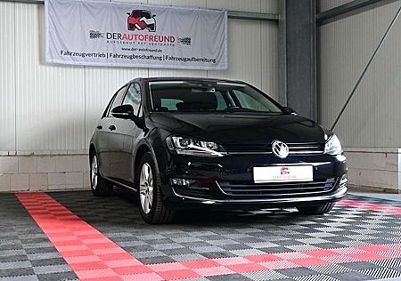 VW Golf Volkswagen VII Lim. Highline *abn.AHK/Bi-Xenon*