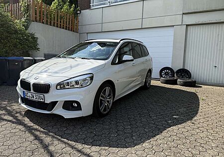 BMW 220 d xDrive M Sport, GranTourer, Leder, Pano