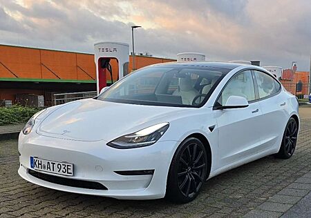 Tesla Model 3 AWD AHK - 2021 Facelift - Long Range