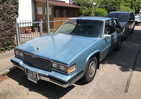 Cadillac Deville Coupe (H-Kennzeichen)