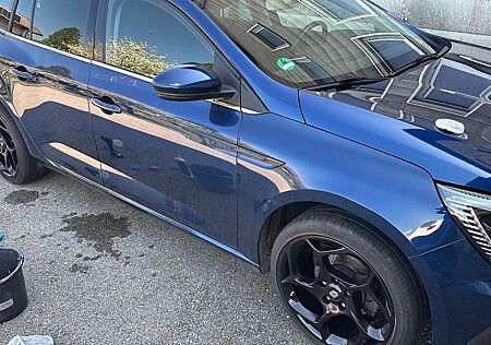 Renault Megane Grandtour TCe 140 GPF EDC ZEN