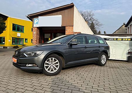 VW Passat Variant Volkswagen Comfortline Sitzh. Navi AHK Panorama-Dach