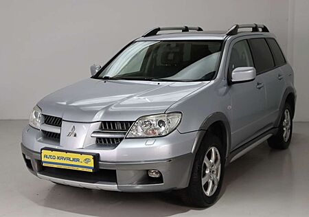 Mitsubishi Outlander 2.4 Intense