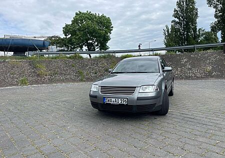 VW Passat Volkswagen 1.9 TDI Comfortline