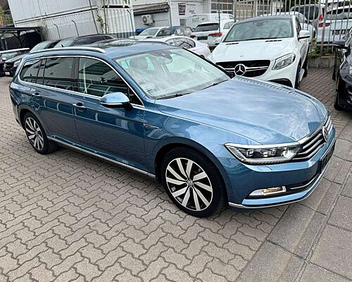 Volkswagen Passat Variant Highline 4Motion R-Line*LED*LEDER