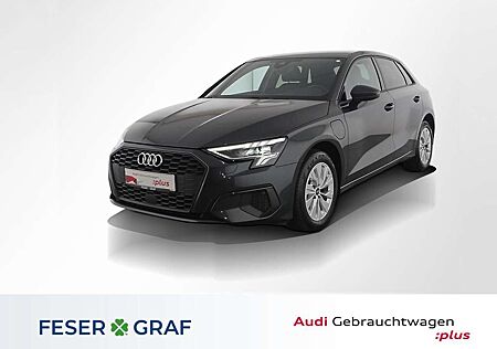 Audi A3 40 TFSI e Stronic Vir. Cockpit//Navi/LED/Kamera/Al