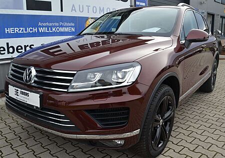 VW Touareg Volkswagen V6 Executive Terrain Tech PANO/LUFT/SOUN