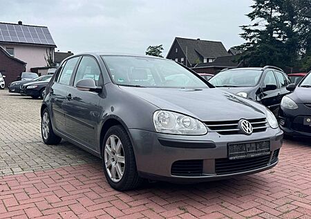 VW Golf Volkswagen V Lim. Trendline