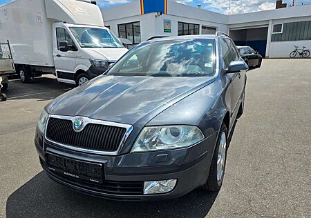 Skoda Octavia Combi Elegance 4X4